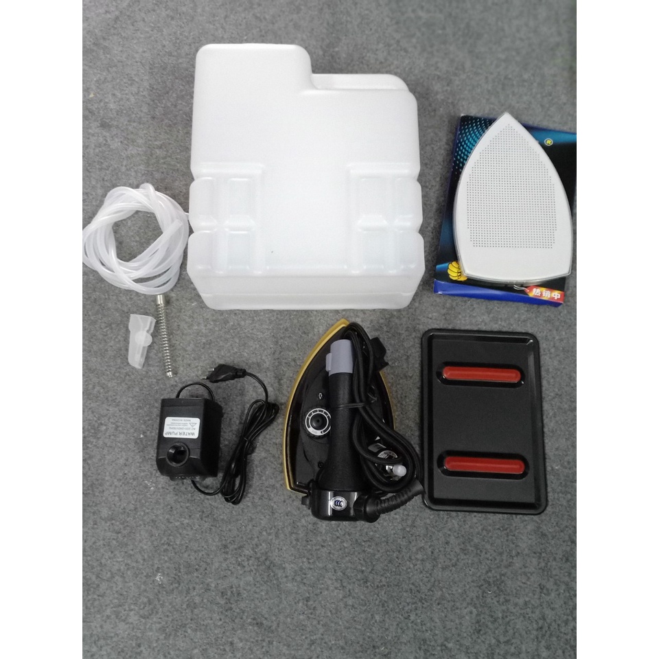 Bàn là củ bơm tự động LREE LE- A800 công suất 1600w-Tặng kèm tất là chống bóng + đế đặt bàn là silicon chịu nhiệt