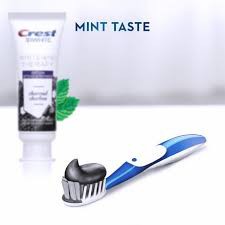 Kem đánh răng Crest 3D White Charcoal Toothpaste 1 tuýp 90ml