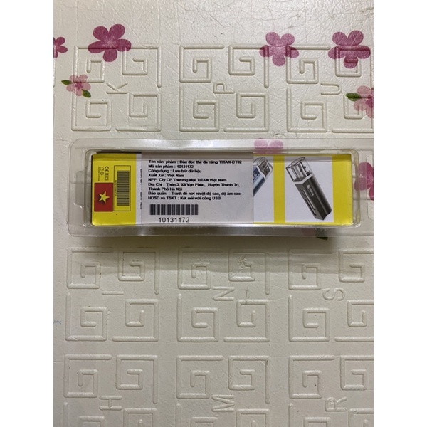 Đầu đọc thẻ nhớ Kim Loại Titan DT02 - Hàng Chính Hãng