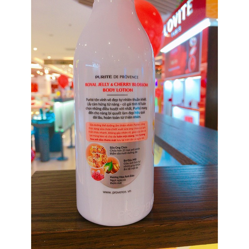 Sữa dưỡng thể Purité Dưỡng Ẩm Sữa Ong Chúa & Hoa Anh Đào 250ml( New chất bên trong màu trắng sữa ) | BigBuy360 - bigbuy360.vn