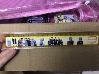 thước kẻ bts
