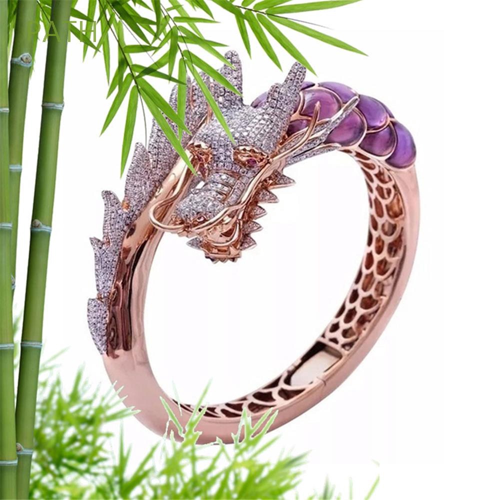 Nhẫn cầu hôn hình rồng táo bạo cá tính