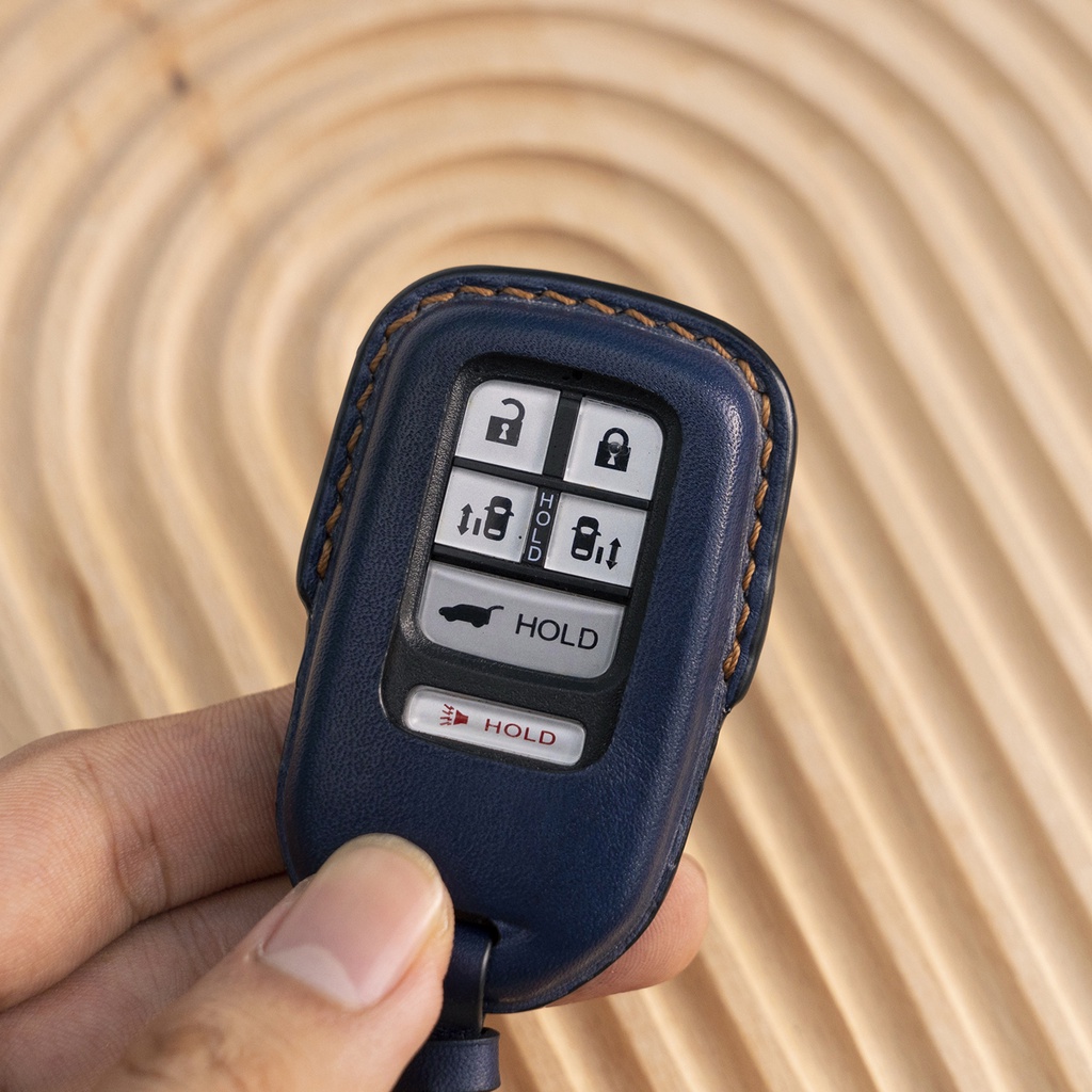 Bao da chìa khóa xe chất liệu da cao cấp- Màu đen- thiết kế ôm sát smartkey dùng cho xe Honda Civic CRV