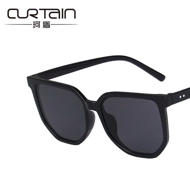 Kính Mát Thời Trang Đường Phố Mới Cho Nữ