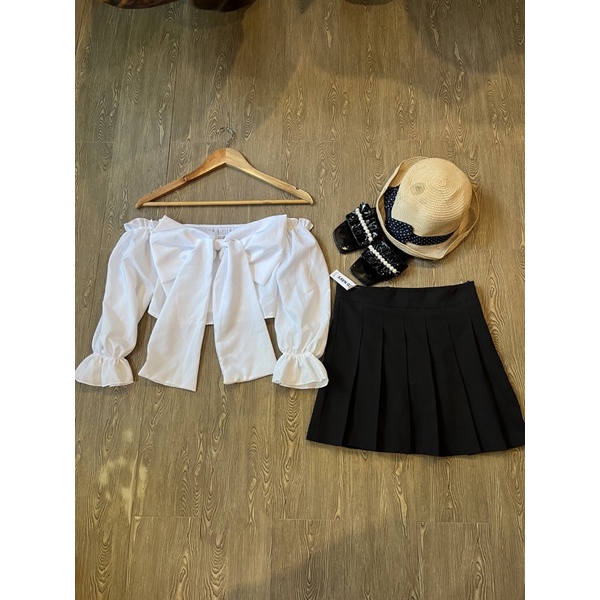 ÁO RỚT TAY NƠ TO HOT LẮM