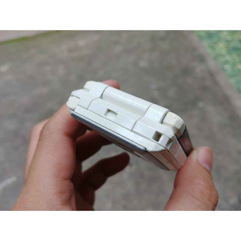 Điện thoại NEC N-02B màu trắng
