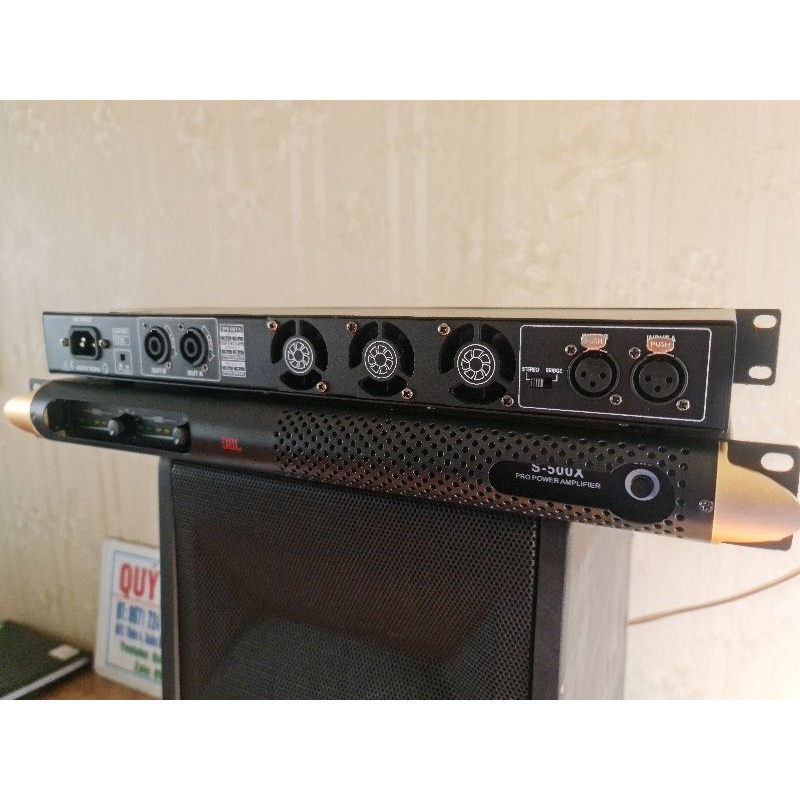 Cục đẩy  JBL 1u 500w × 2 kênh