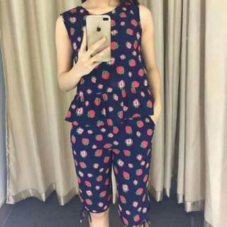 Combo sandal và bộ
