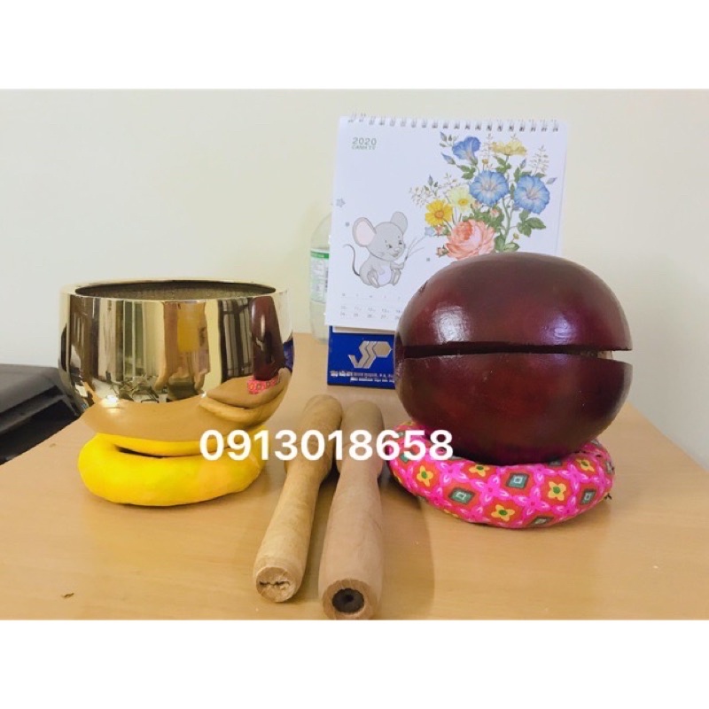 Bộ chuông mõ đồng vàng cho phật tử tại gia 9cm, 11,5cm.