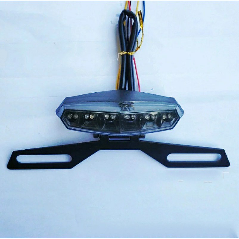 Đèn phanh kèm giá treo bản số ( có đèn phanh và xi nhan )