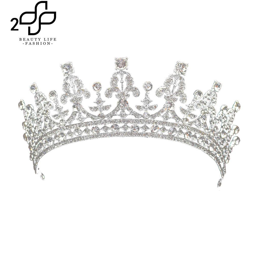 Vương miện đính đá