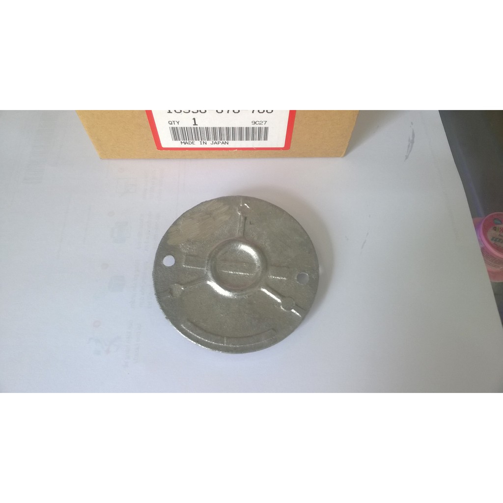 Nắp tròn trang trí bên nồi xe 67