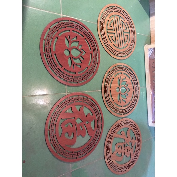 Tấm Ốp Tường trang trí ban thờ