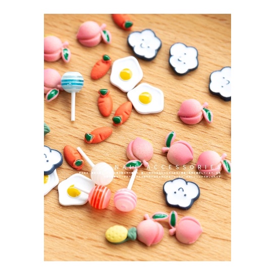 Charm nail trái cây style hàn