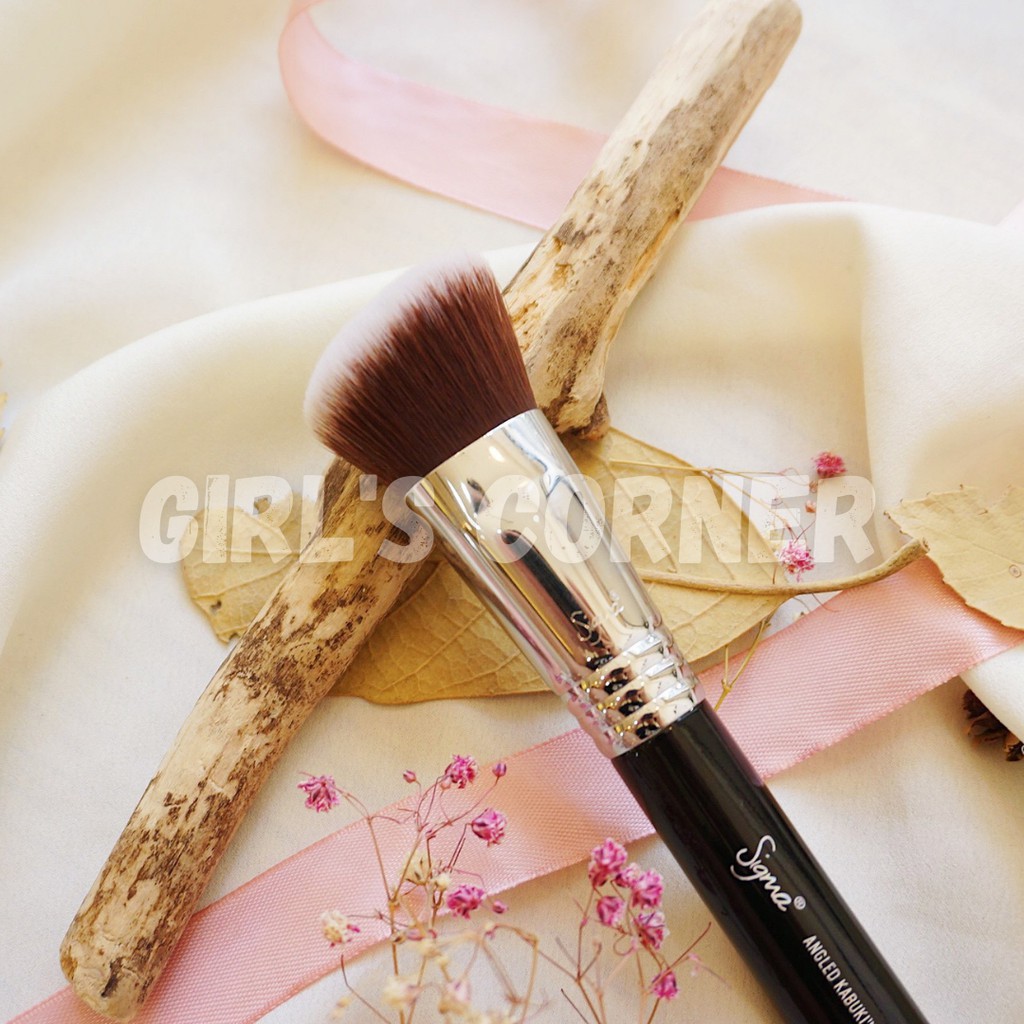 Cọ đánh nền - khối kem Sigma F84 Angled Kabuki Brush