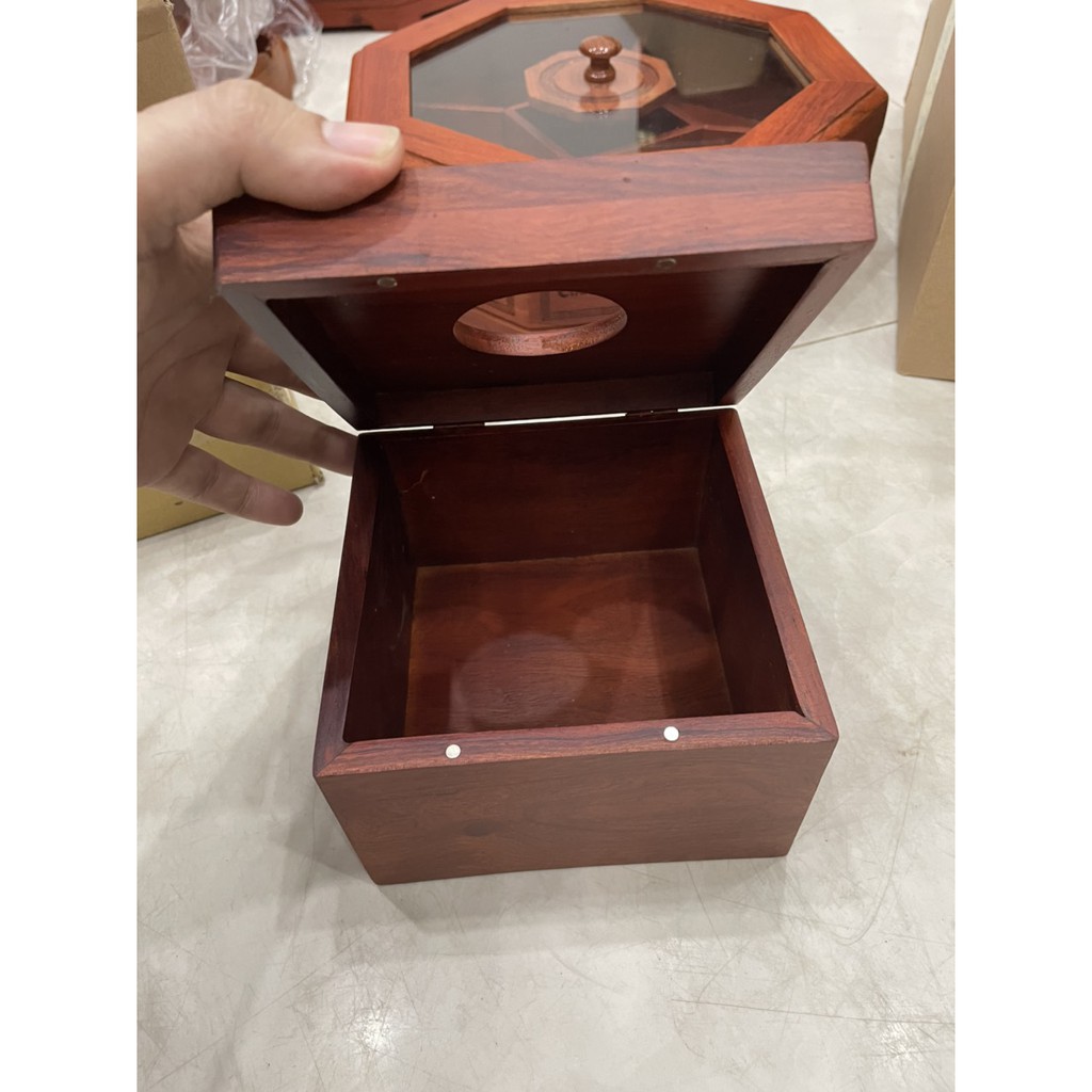 Hộp Gỗ Đựng Giấy ăn Vuông trạm hoa văn tinh xảo -- gỗ hương ta