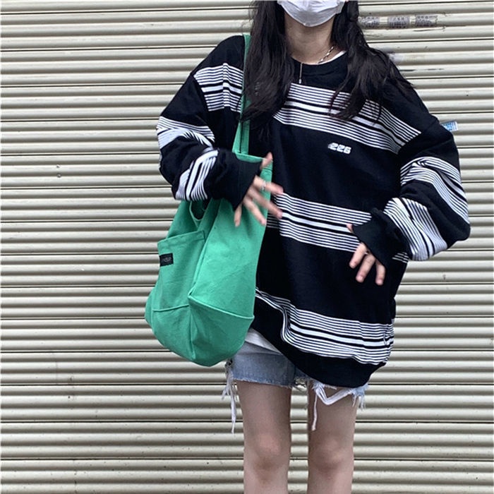 【Yuki】Áo phông dài tay dành cho nữ kẻ sọc phong c ách Hàn QUốc | BigBuy360 - bigbuy360.vn