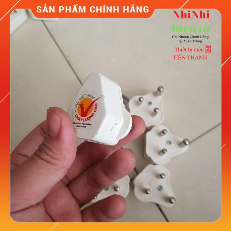 Phích cắm 3 chân(chấu) tròn PC-1599 công suất 16A - Tiến Thành