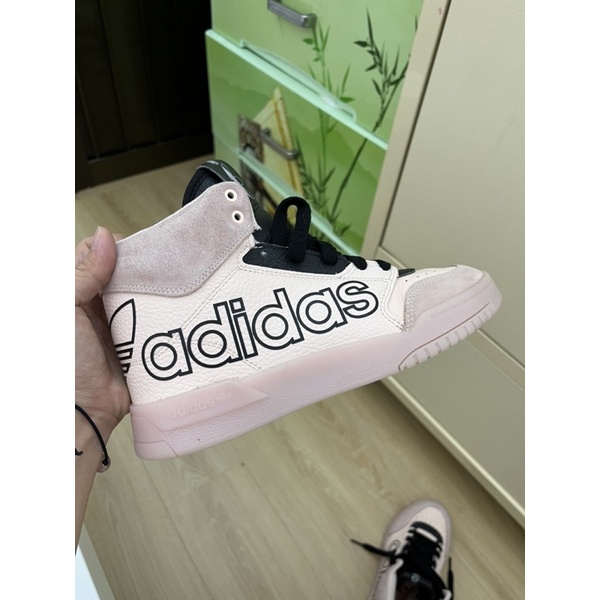 Giày Adidas bốt size 38 thanh lý
