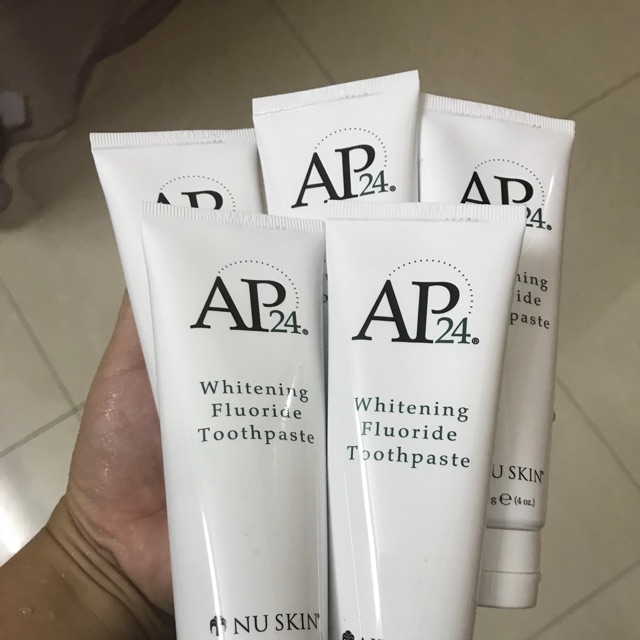 Kem đánh răng AP24