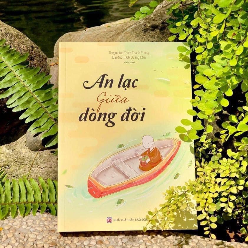 Sách - An Lạc Giữa Dòng Đời