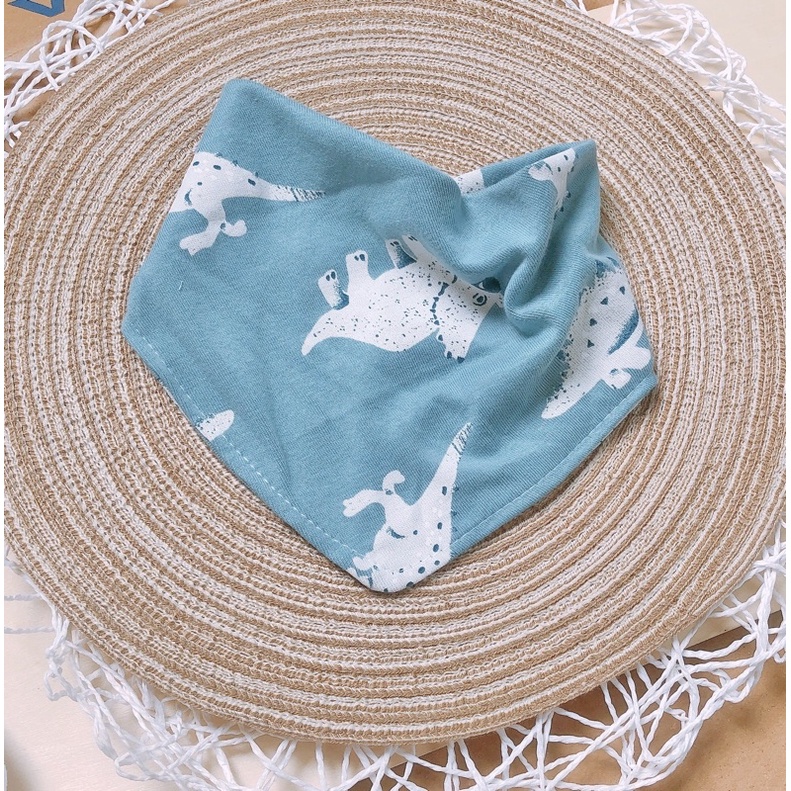 yếm cotton hình gấu cho bé , có cúc bấm tiện lợi