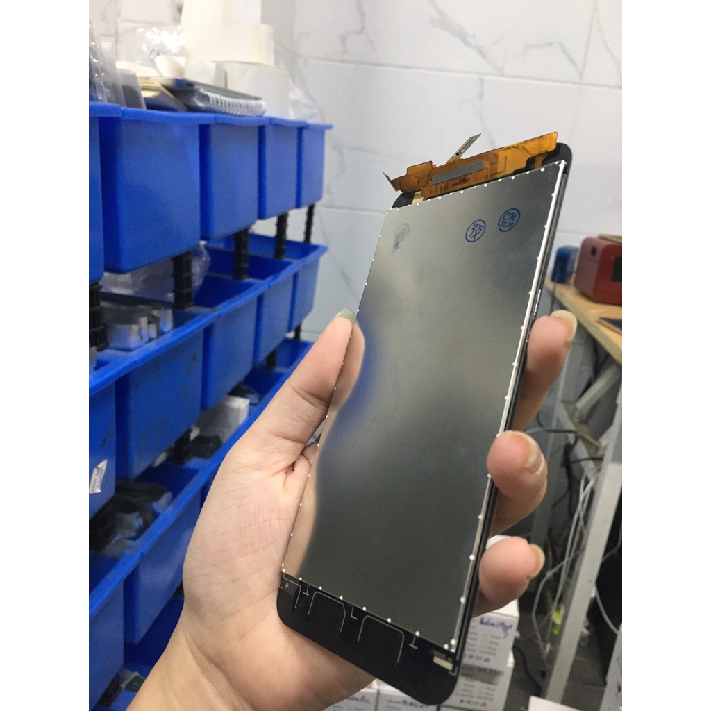 Màn hình thay thế cho vivo y66/v5 lite  tặng kèm bộ sửa và keo dán b7000.