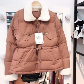 Áo phao cổ lông trắng