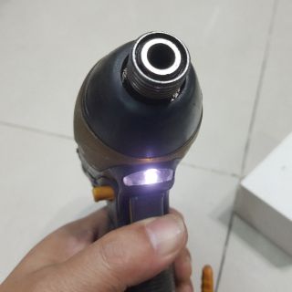 Máy Bắn Vít EZ7201 nội địa nhật