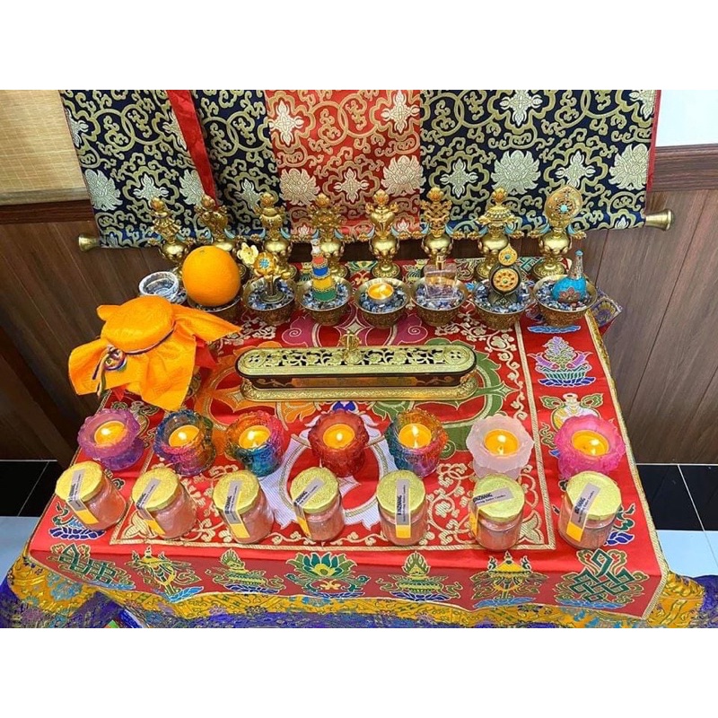 Khăn Trải Bàn Thờ Chùy Kim Cương Loại 1