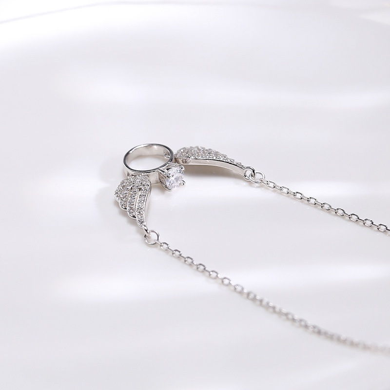 Dây chuyền nữ mặt cánh thiên thần Evasilver, Vòng cổ bạc ta đính đá sang trọng