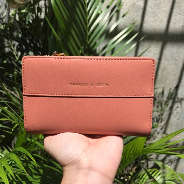 Ví đựng tiền và card