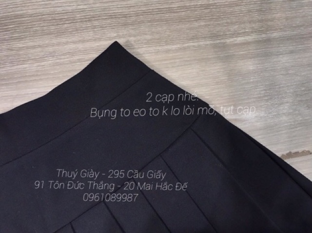 Chân váy dập ly kèm quần umi cao cấp | BigBuy360 - bigbuy360.vn
