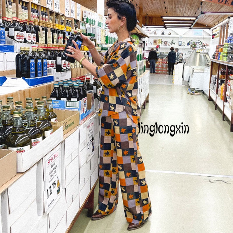 Bộ Đồ 2 Món Áo Sơ Mi Tay Ngắn Cổ Bẻ Cài Nút Kèm Quần Dài Dáng Rộng Thời Trang Mùa Hè Cho Nữ