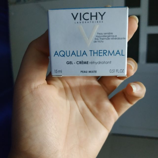 Kem dưỡng ẩm Vichy Aqualia Thermal crème légère 15ml