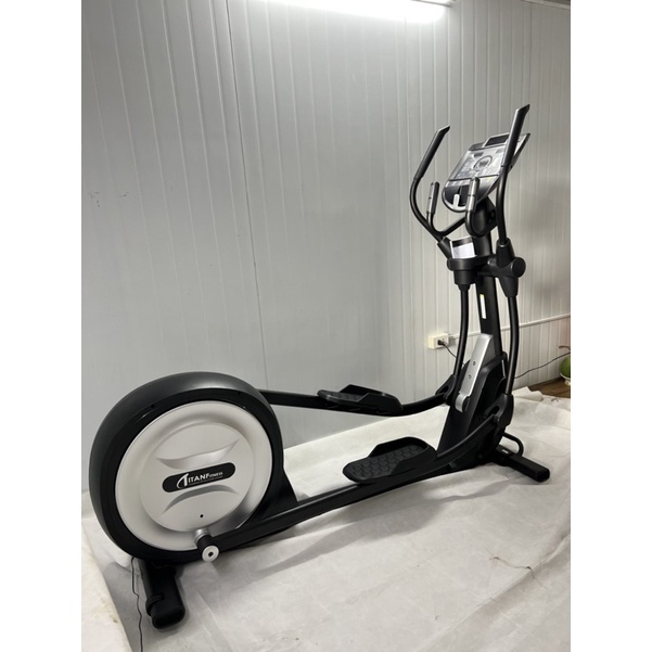 Xe đạp trượt tuyết Titan E31