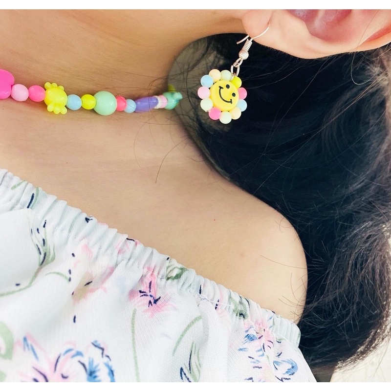 Bông tai handmade LILI CUTE SMILE EARRINGS - LILI'S SUMMER BEADS