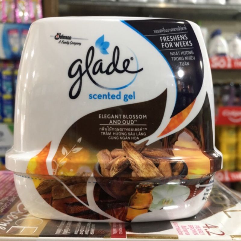 Sáp thơm Glade trầm hương sâu lắng 180g