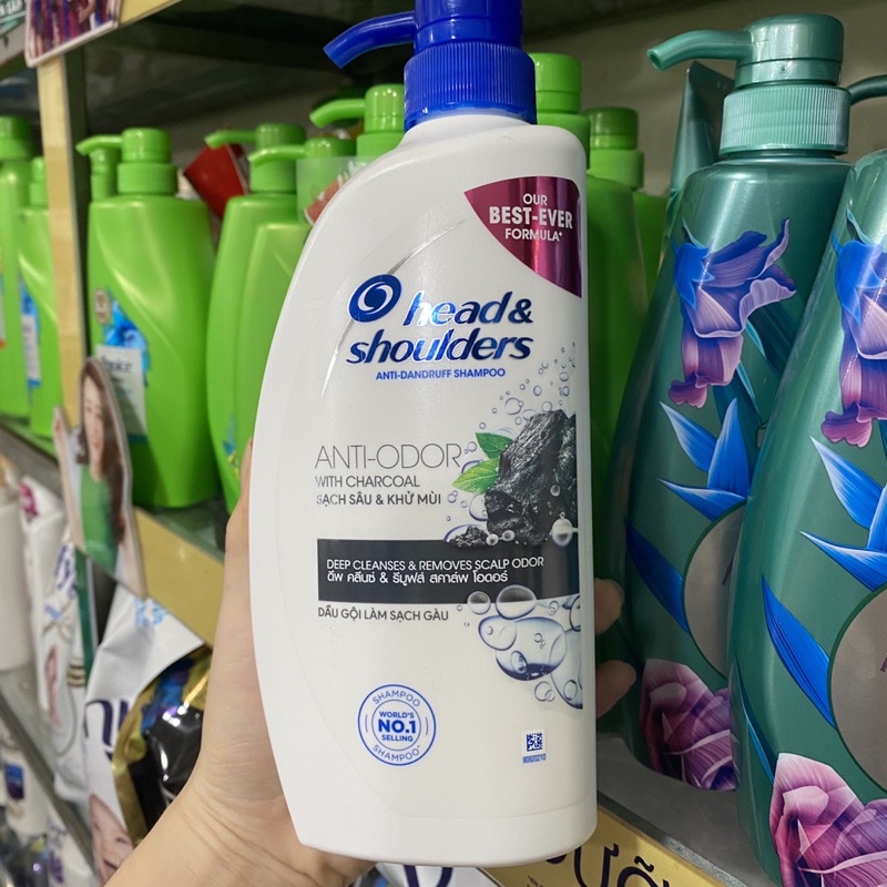 Dầu gội sạch gàu Head &amp; Shoulders than sạch sâu và khử mùi 625ml