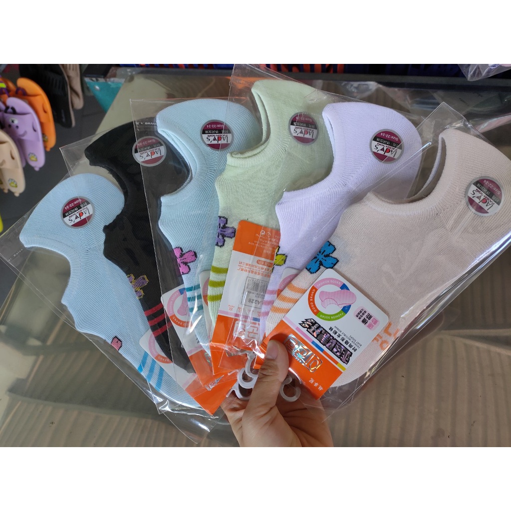 Vớ Cotton Màu Thoáng Khí Thời Trang Cho Nữ