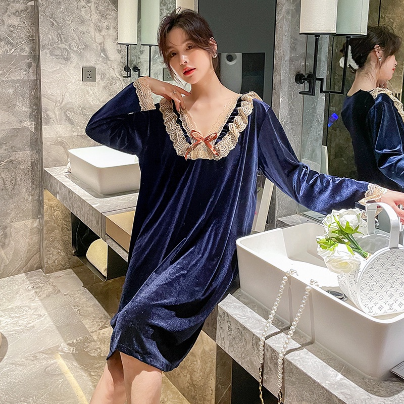 Đầm Ngủ Tay Dài Chất Liệu Nhung Dày Dặn Giữ Ấm Màu Vàng Mới Thời Trang Thu Đông Cho Nữ 2021