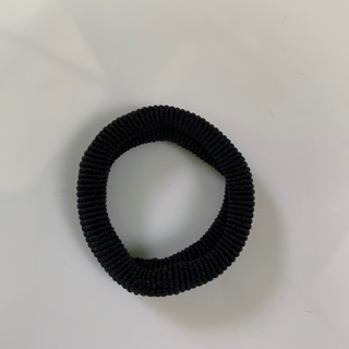 Dây buộc tóc kiểu dáng đơn giản
