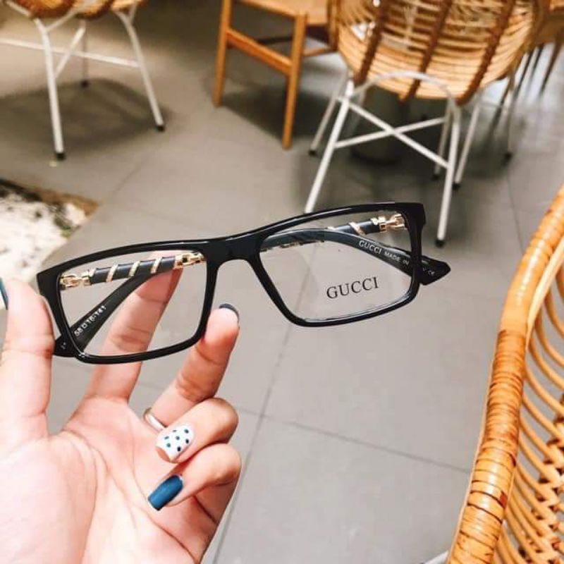 Kính Giả Cận giá sỉ