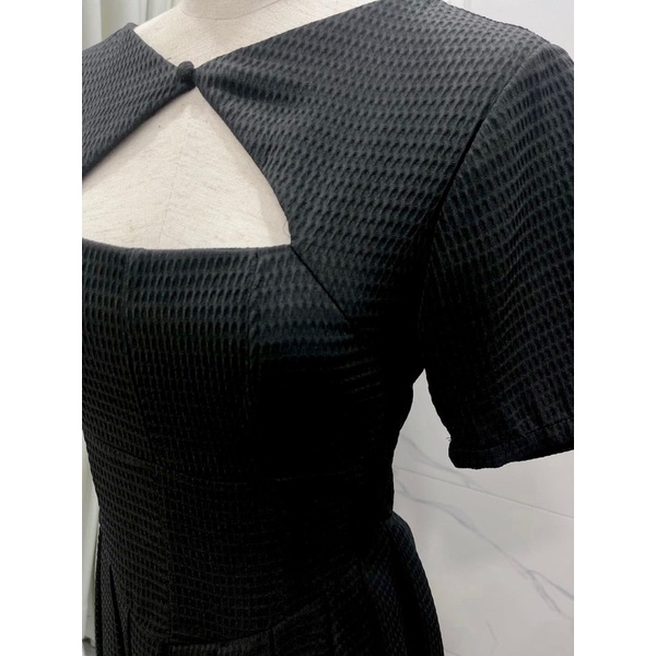 Đầm tiệc xốp xoè cúp ngực H78