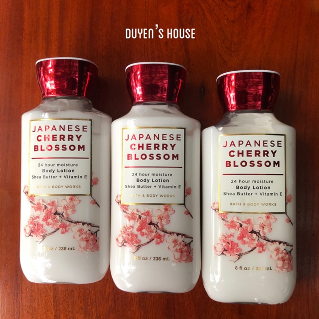 Sữa dưỡng thể / sữa tắm Japanese Cherry Blossom Shea & Vitamin E