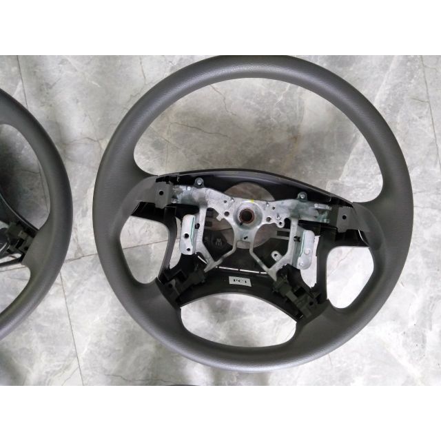 Vô lăng Innova chính hãng