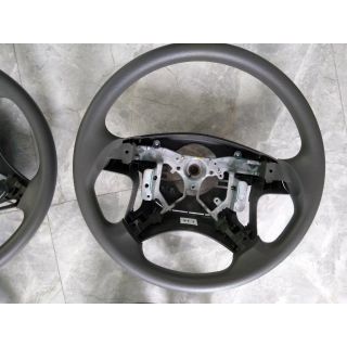 Vô lăng Innova chính hãng