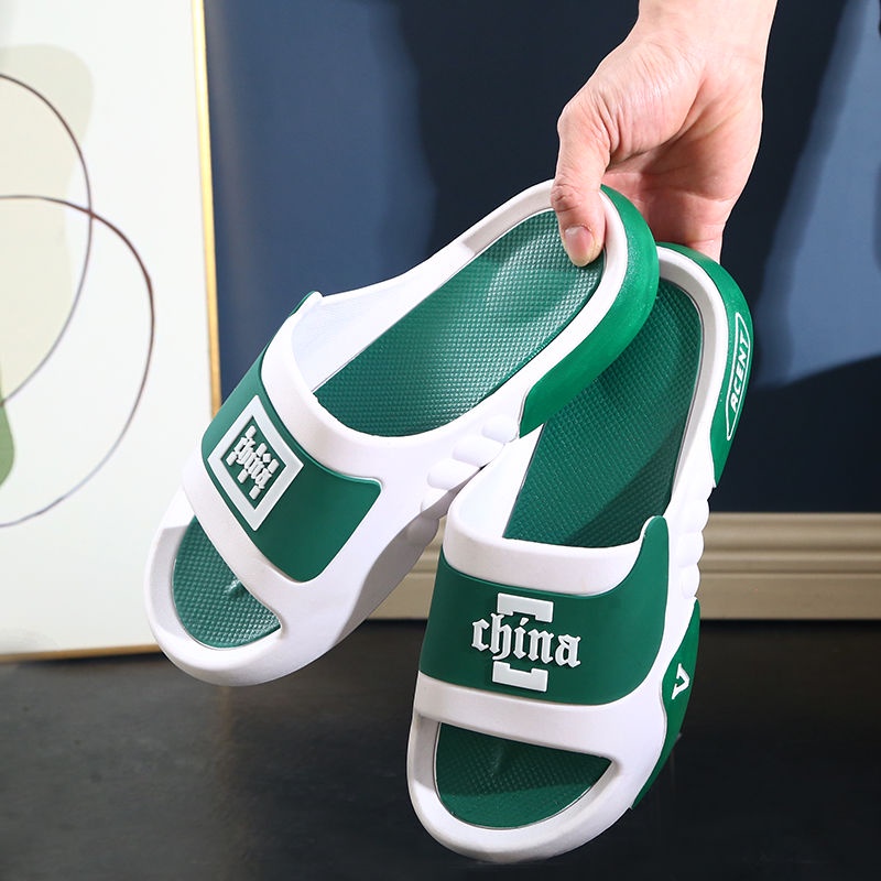 Dép Quai Ngang Đế Dày Chống Trượt Phong Cách Thể Thao Thời Trang Mùa Hè Cho Nam