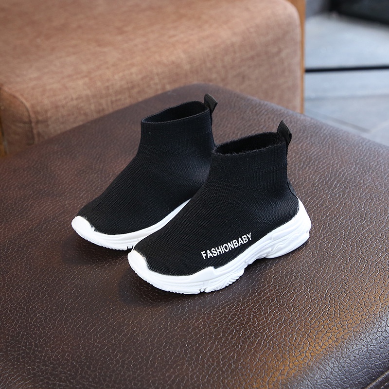 Giày Sneaker Dệt Kim Thoáng Khí Cho Bé
