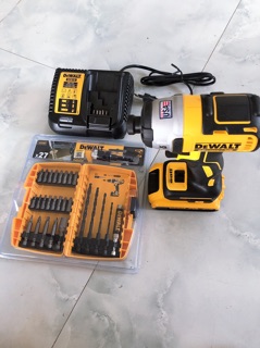 Combo máy bắn vít dewalt DCF887